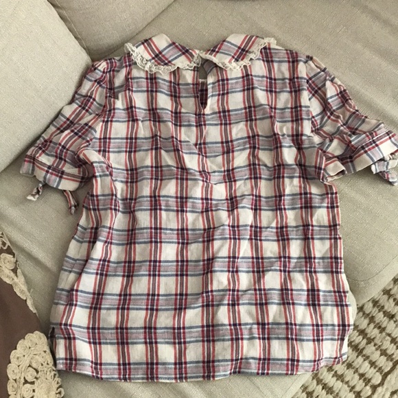 SOLD Plaid Zara blouse with Peter Pan lace trimmed collar sz XS - Picture 4 of 4